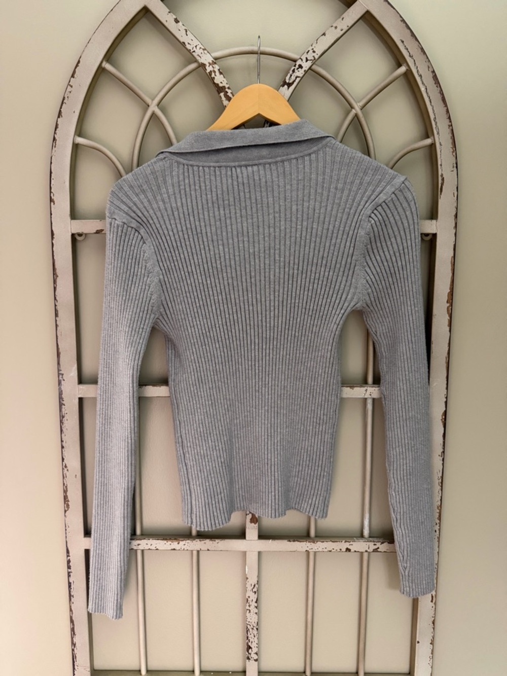 Honeydew Ribbed Button-Up Collared Cardigan in Light Gray - Picture 2 of 2